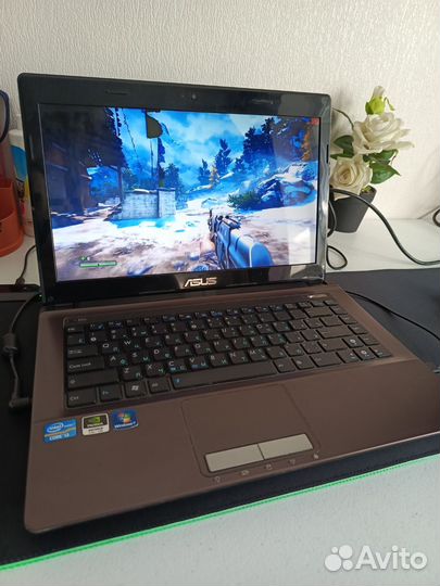 Шустрый Ноутбук Asus на i3 Видео Карта 2 Gb