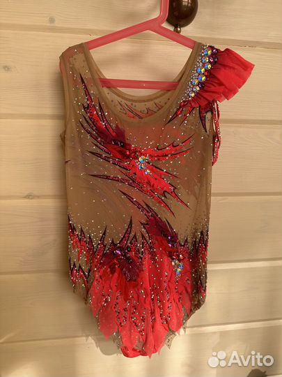 Купальник для художественной гимнастики