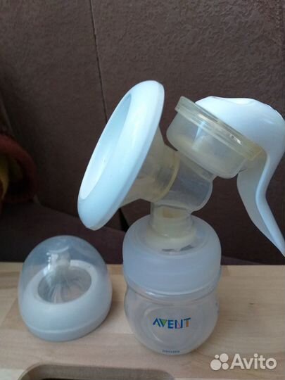 Молокоотсос avent ручной