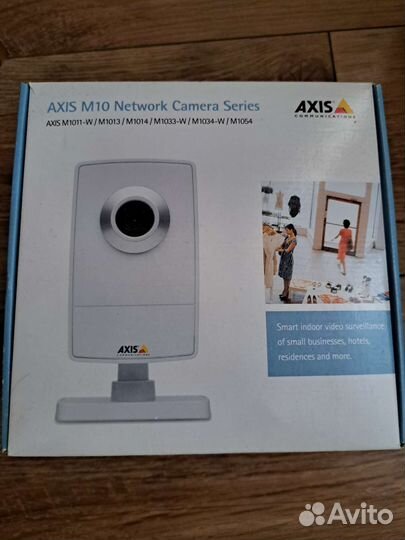Камера сетевая axis m1033w