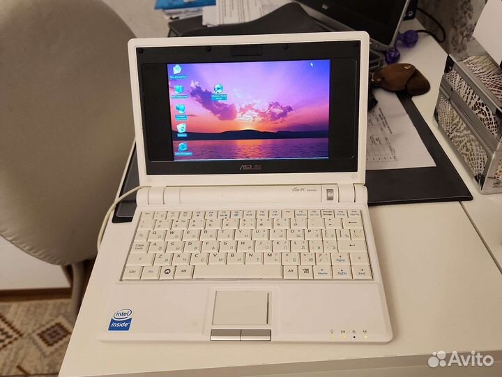 Нетбук Asus eee pc 2g surf + чехол для переноски