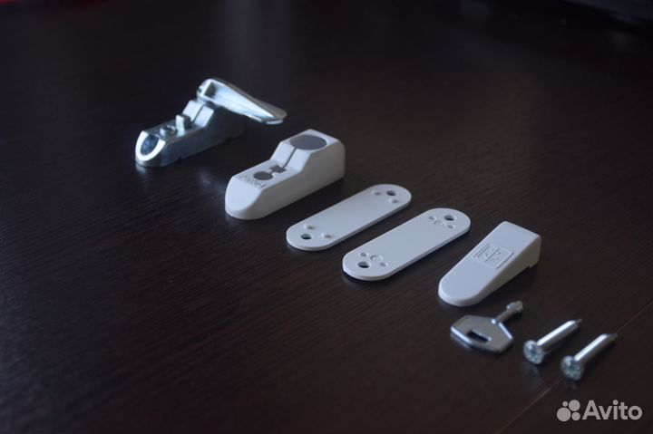 Детский замок - блокиратор на окно