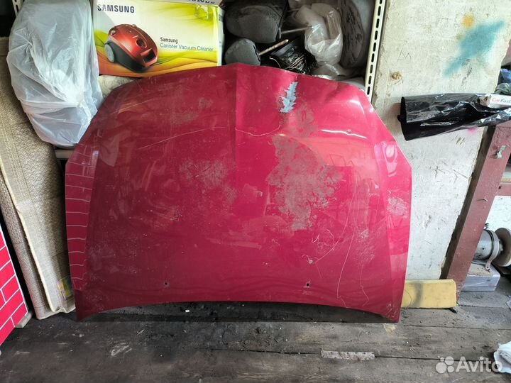 Капот на mitsubishi lancer 9