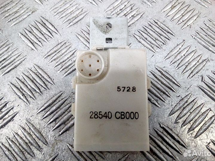 Блок управления центральным замком Nissan Murano