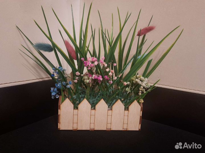 Композиция из сухоцветов