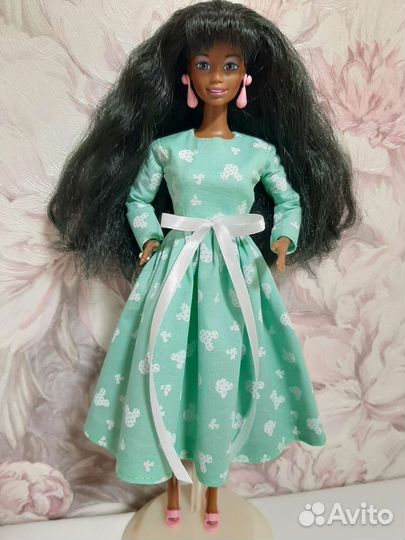 Лот платьев для барби
