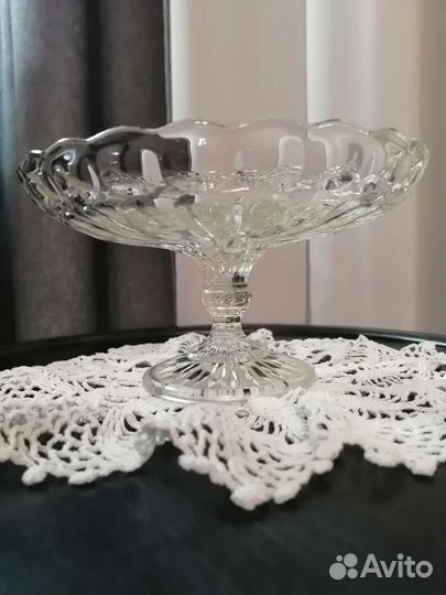 Ваза для фруктов на ножке антикварная