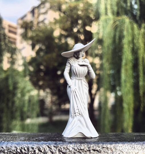 Фигурка Леди Димитреску Resident Evil