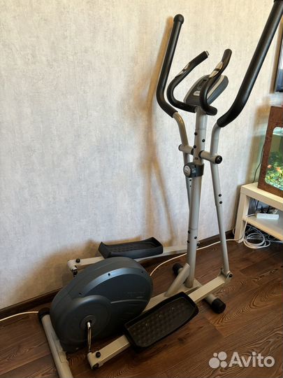 Эллиптический тренажер torneo