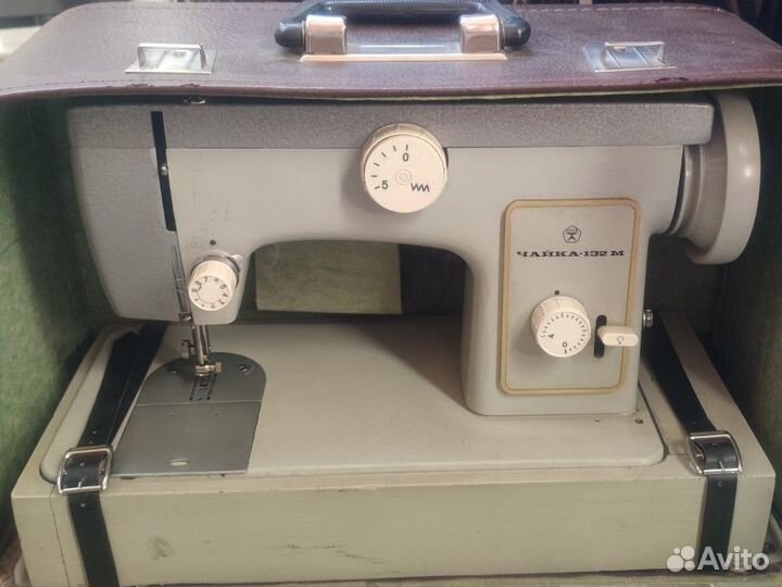 Швейная машина Чайка 132м
