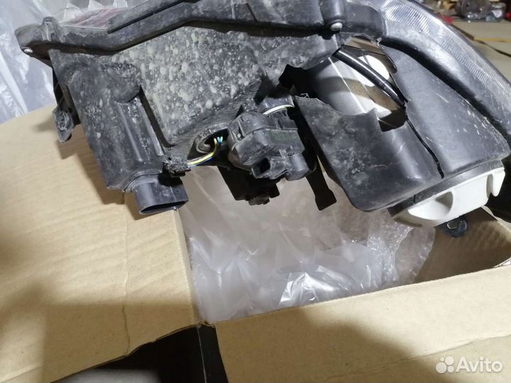 Фара левая на Весту