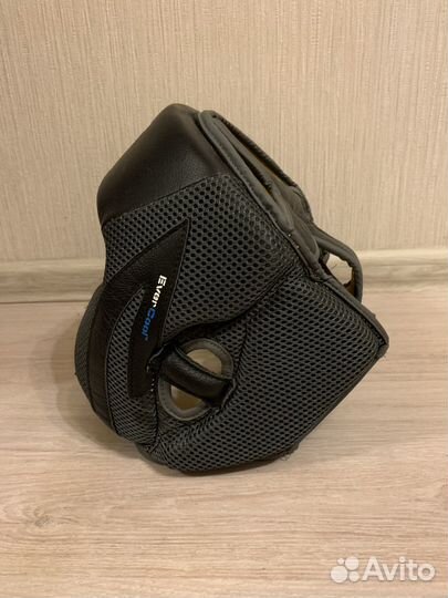 Боксерский шлем Everlast