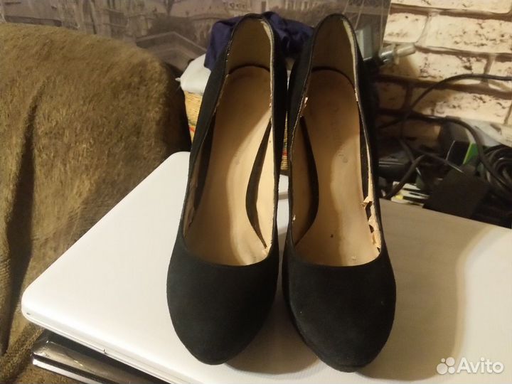 Туфли женские 35 размер черные