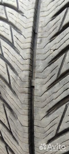 Michelin Alpin 5 235/50 R19