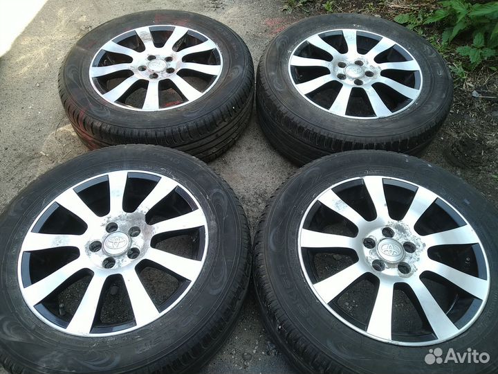 Toyota Avensis T250 Wish R16 5x100 Великобритания