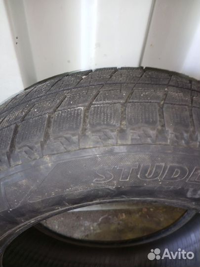 Bridgestone Blizzak Revo2 R16