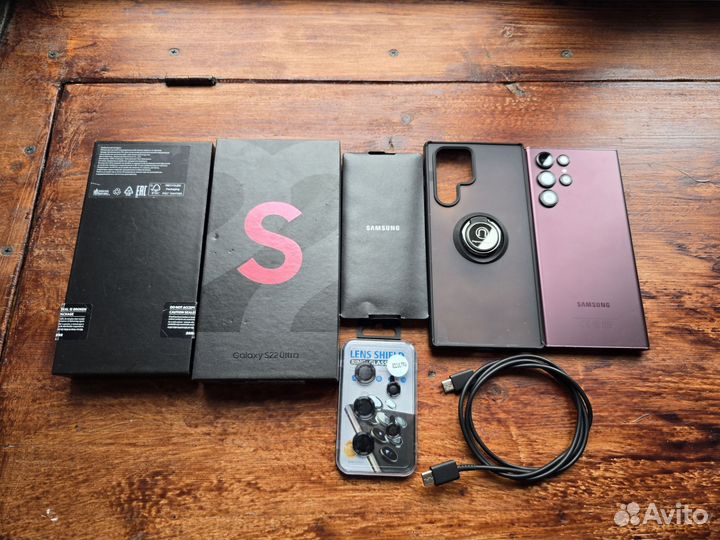 Samsung Galaxy S22 Ultra, 12/512 ГБ