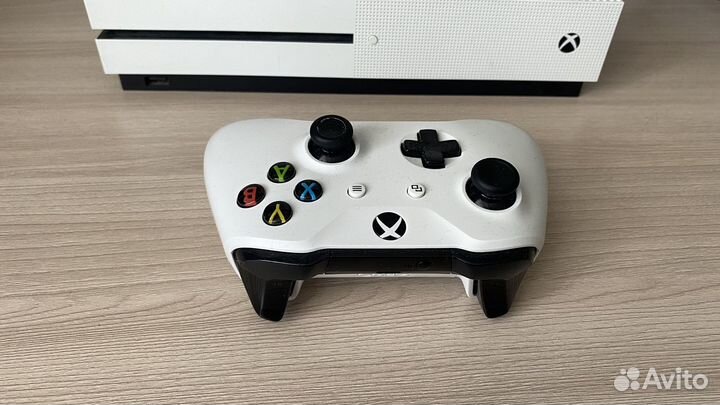 Xbox One s