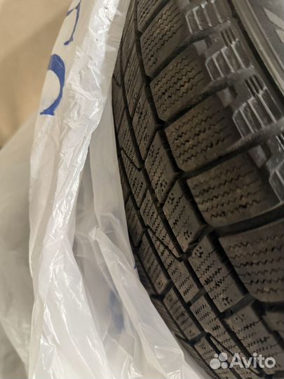 Hankook Winter I'Cept IZ W606 185/60 R15 84T