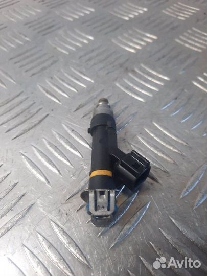 Форсунка Mazda 6 2 2.0 LF 2007