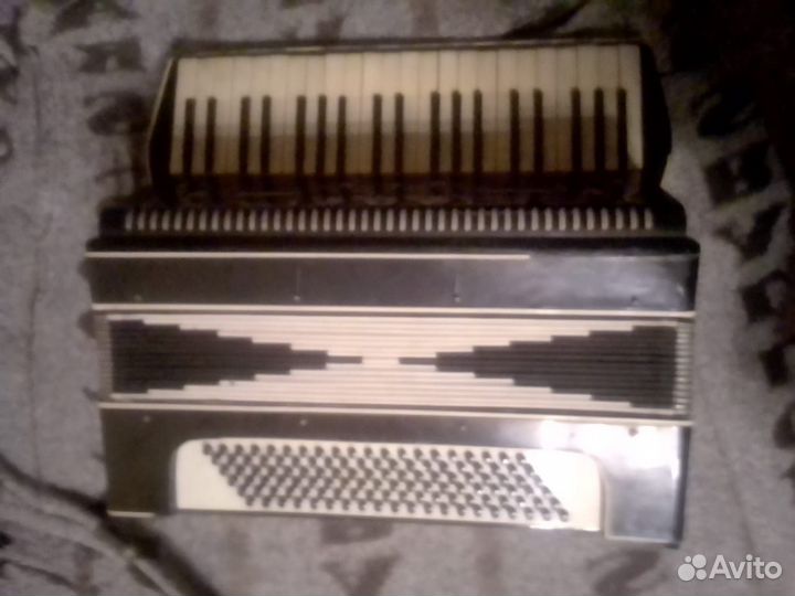 Аккордеон Германия hohner. Военных лет