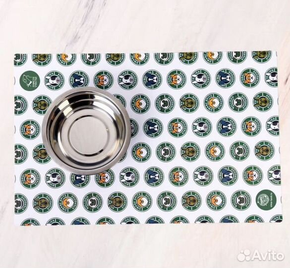 Коврик под миски