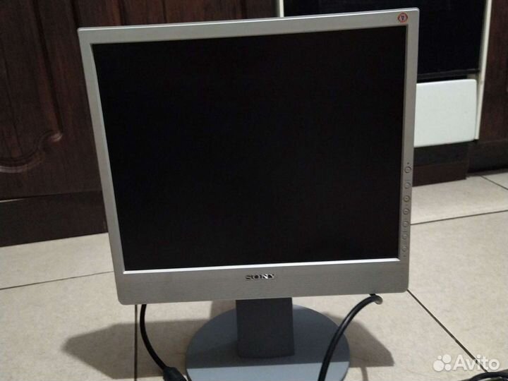 Монитор для пк Sony SDM-X73