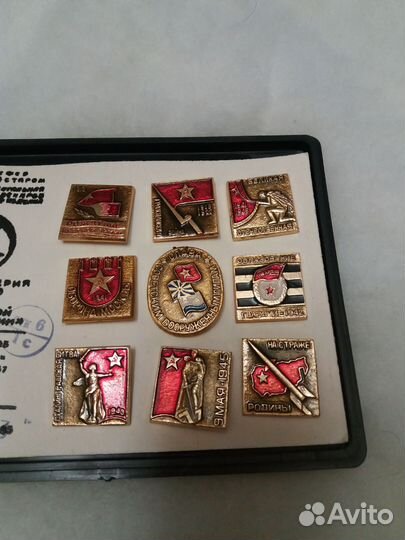 Значок сувенирные