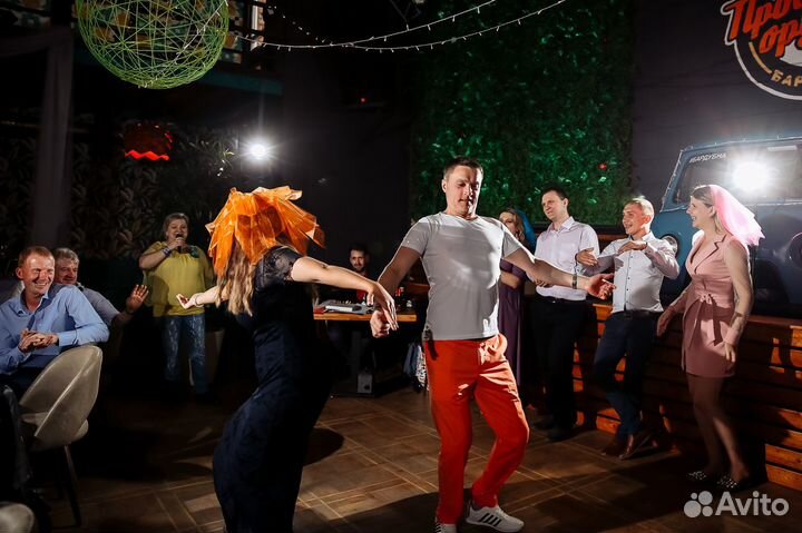 Ведущая / тамада