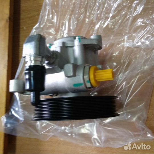 Насос Гур на Mercedes