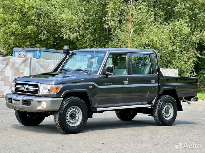 Toyota Land Cruiser 4.5 МТ, 2023, 35 км