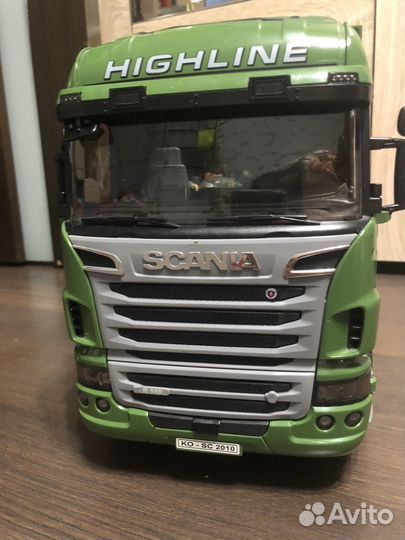 Bruder Грузовик с Дорожными Знаками