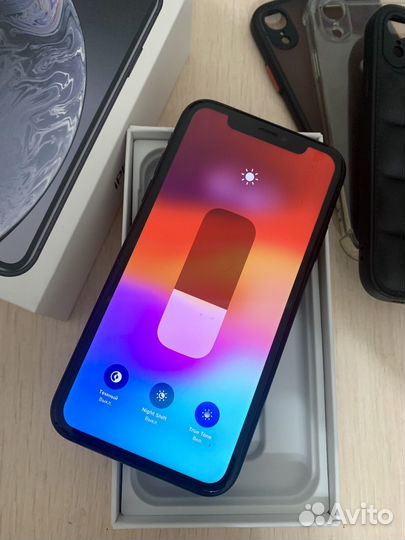 iPhone Xr, 128 ГБ