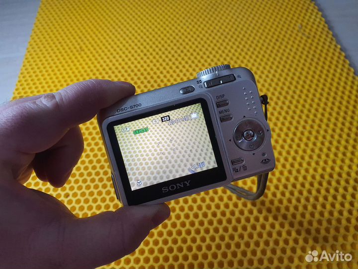 Фотоаппарат Sony cyber shot DSC-S700