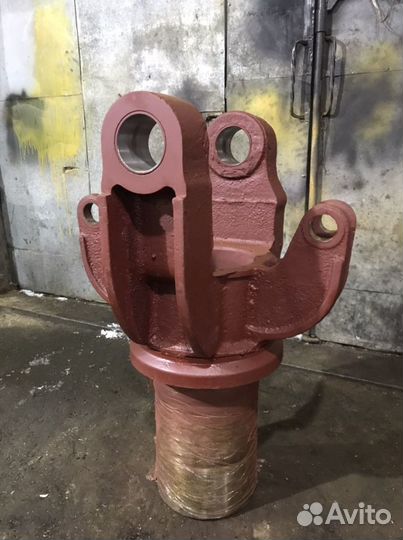 Продается труба шарнира К-700