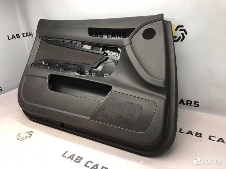 Обшивка двери передняя левая Audi A6 C6 BDW 2.4