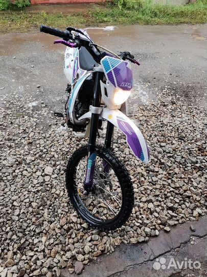 Питбайк Bse Z1 150e