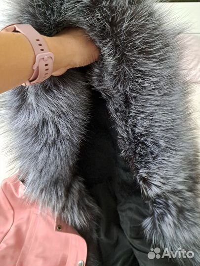 Парка зимняя с натуральным мехом женская