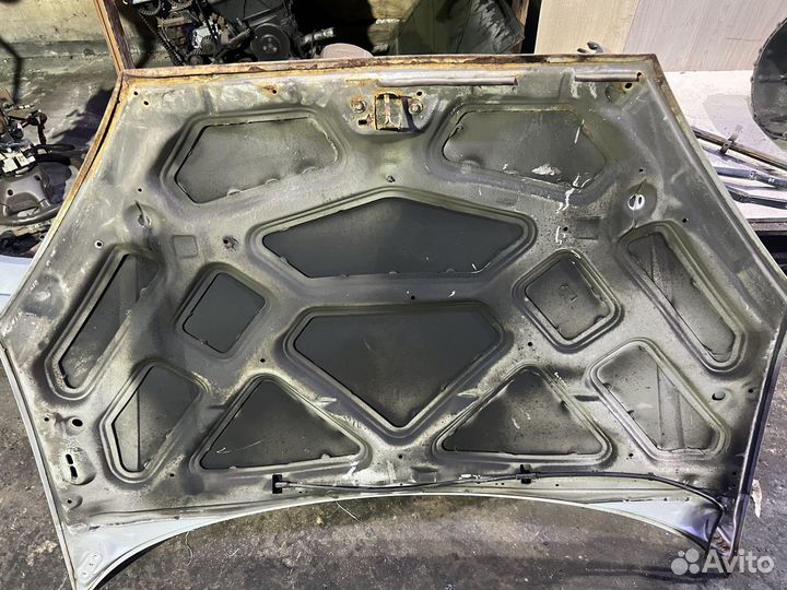 Ford focus 1 капот