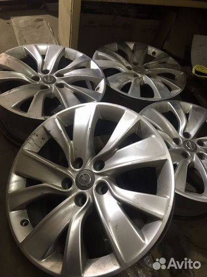 Диски литые opel r18