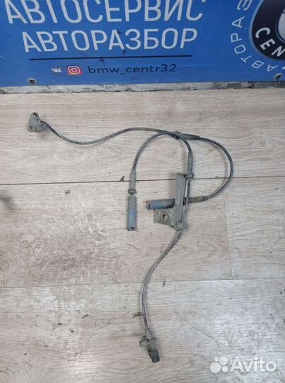 Датчик абс на BMW 5 Е39 передний