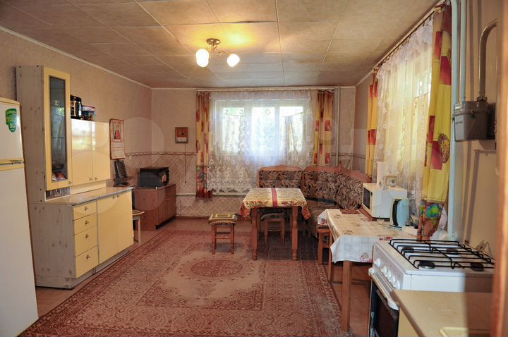 Дом 169 м² на участке 6 сот.