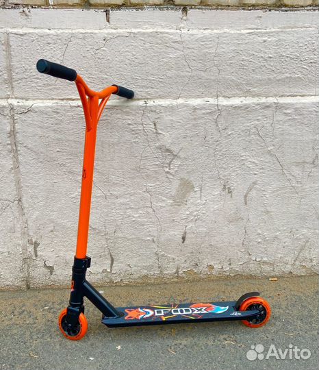 Самокат трюковой Ateox FOX 2022 черно-оранжевый