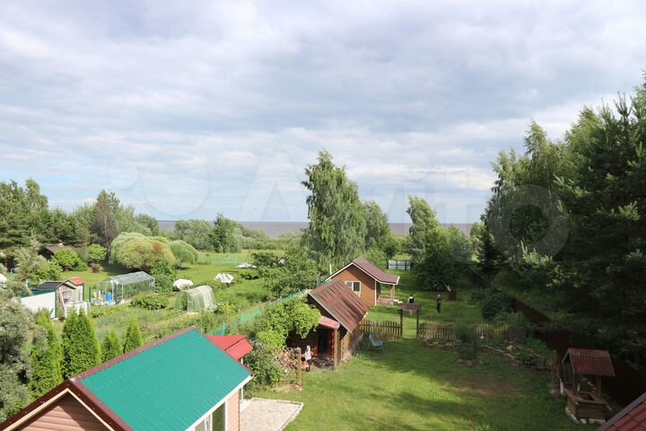 Коттедж 193,6 м² на участке 16,9 сот.