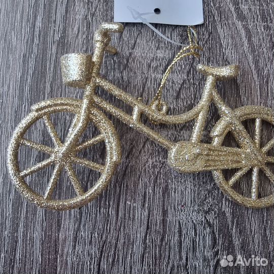 Елочные украшения