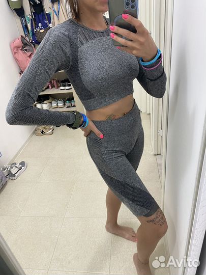 Костюм для йоги и фитнеса