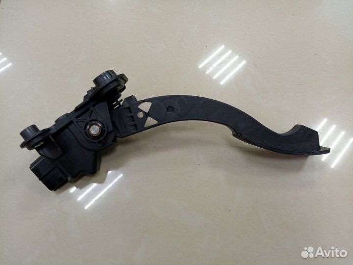 Педаль газа электронная Mitsubishi Outlander Sport