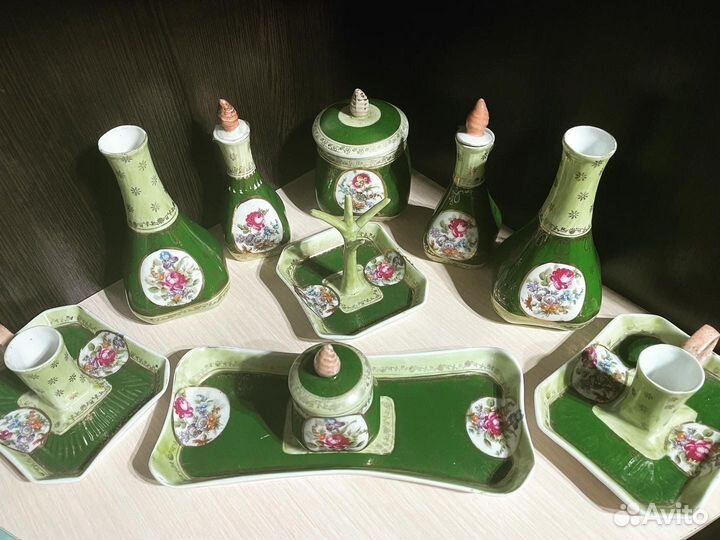 Дамский туалетный набор Гарднер 19 век