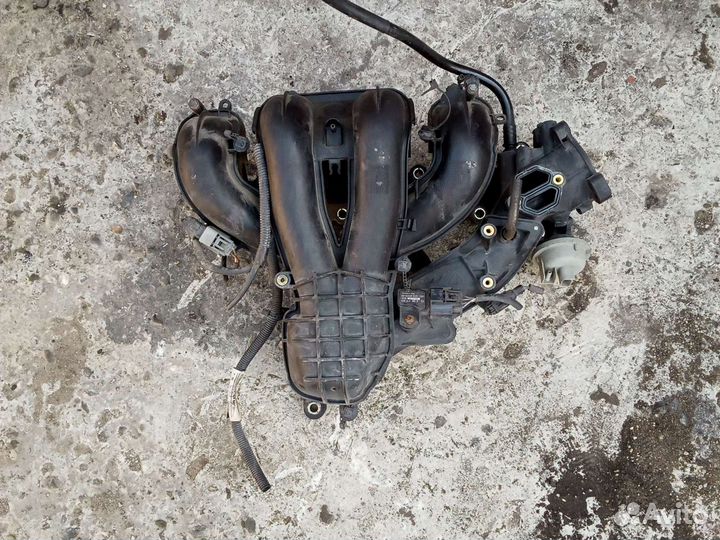 Коллектор впускной Ford Mondeo 3 1 8i