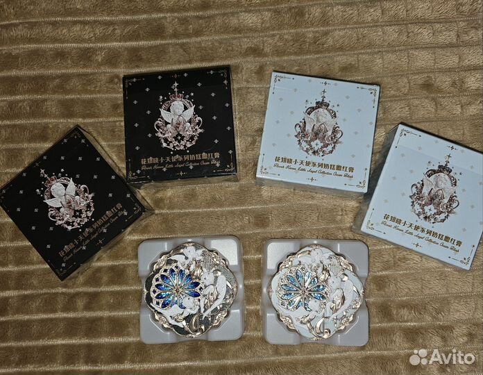 Румяна flower knows little angel